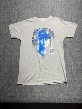 Shohei Ohtani LA #17 Graphic Tee Los Angeles Baseball Gray T-Shirt No Tag M/L